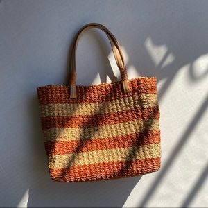 Orange straw tote bag